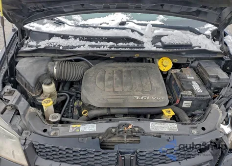 2013 Dodge Grand Caravan R/T из США, поврежденный, VIN 2C4RDGEG1DR768723